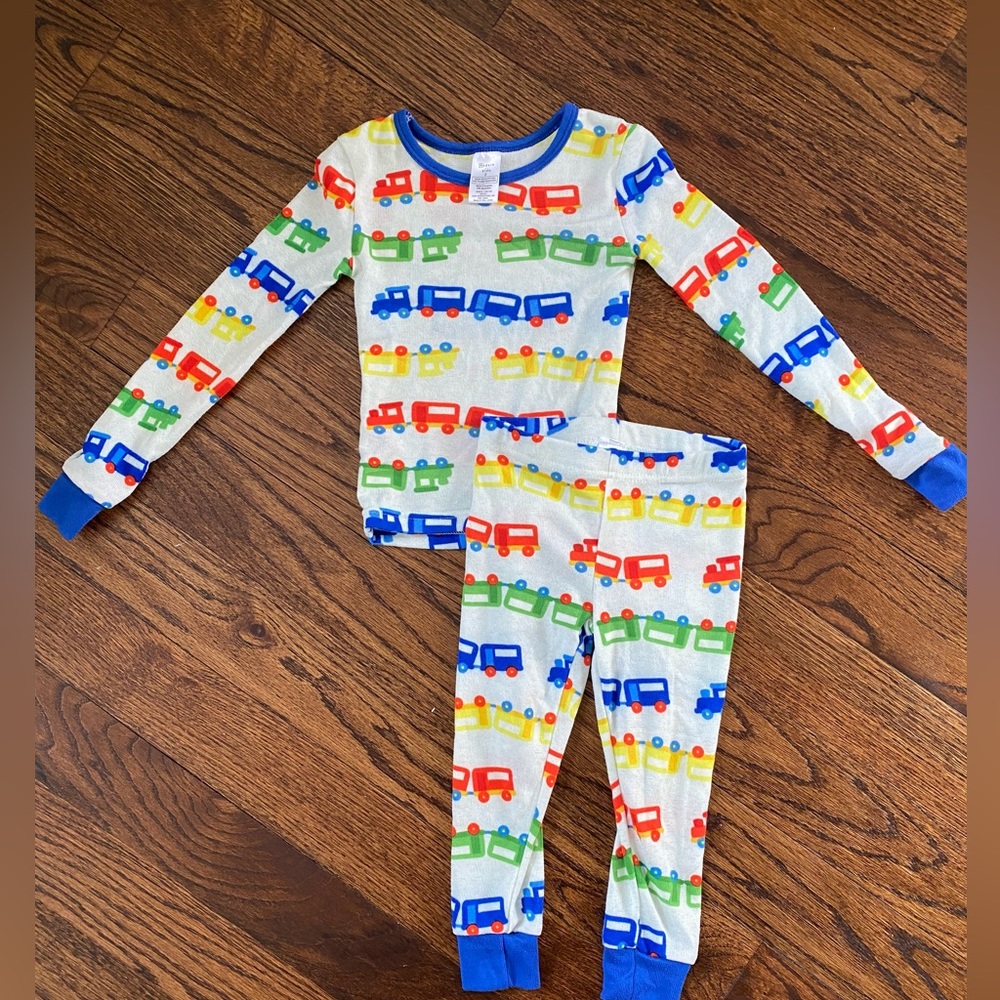 Boys 2T train pajama set